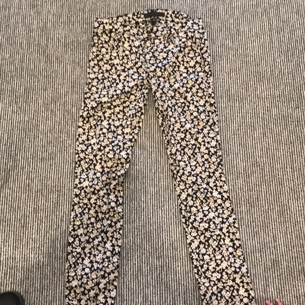 Genetic brand floral jean/pants